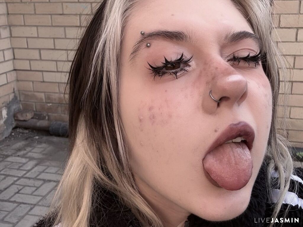 Nude sex cam model AbigailFure