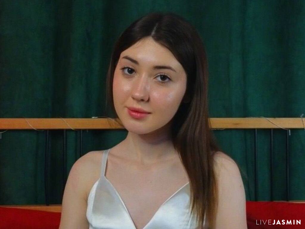Nude sex cam model AliceZimmer