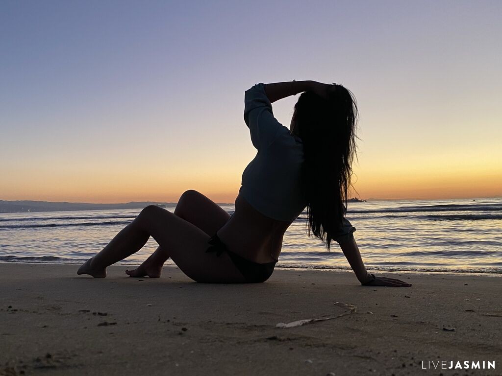 Nude sex cam model AlyssaDiva