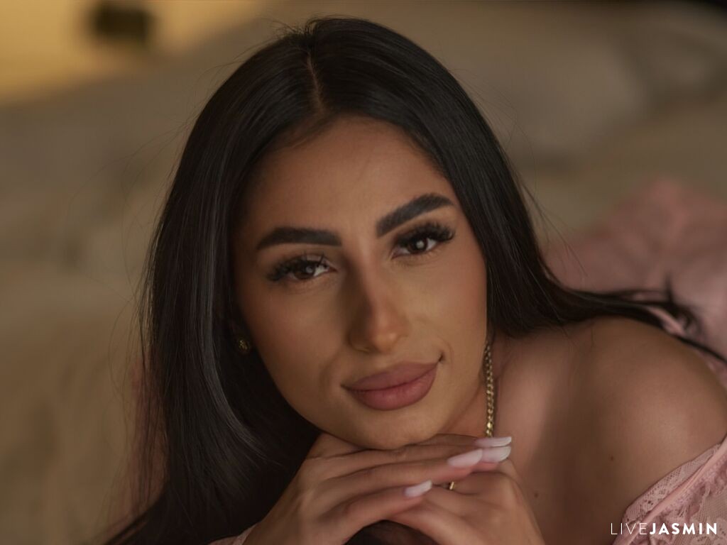 Nude webcam model AvaLynn - Private XXX Chat