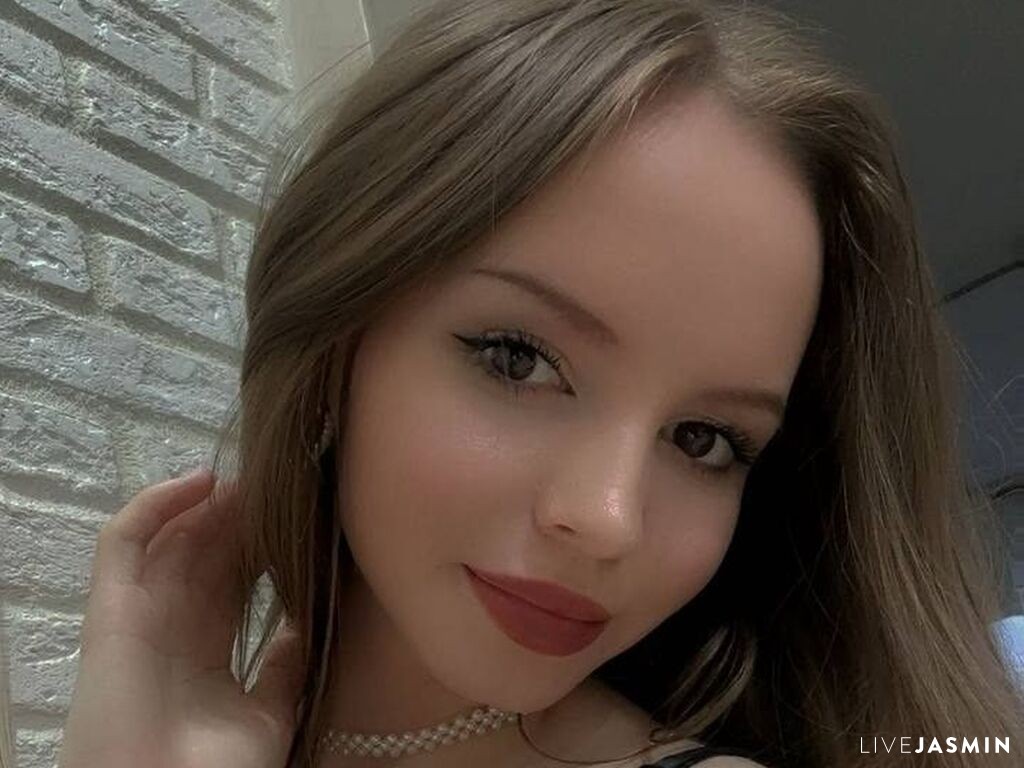 Nude sex cam model BrittHamm