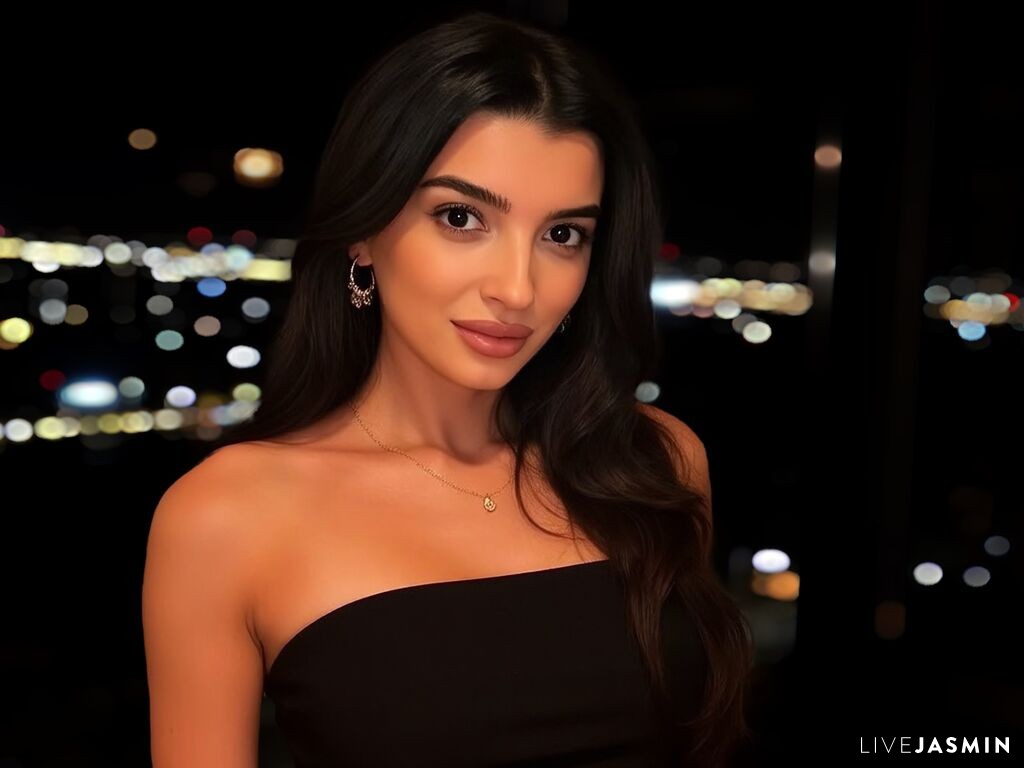 Nude 30 Year Old sex cam model BryannaRose - XXX Video