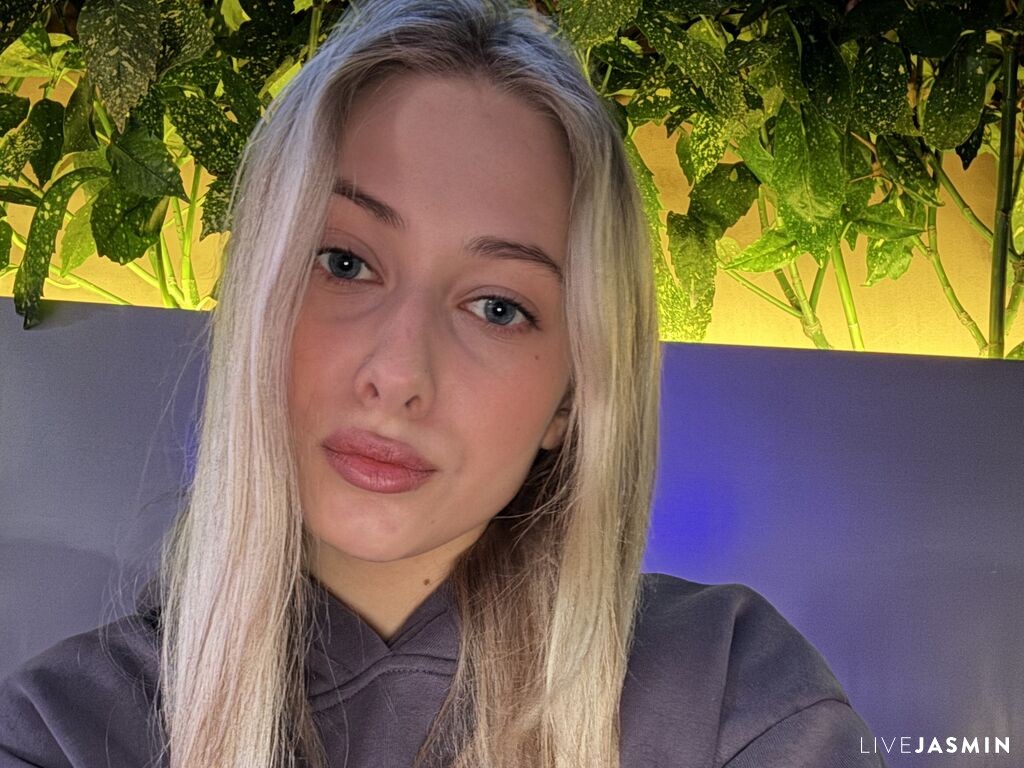 Nude sex cam model ChristyMarshall
