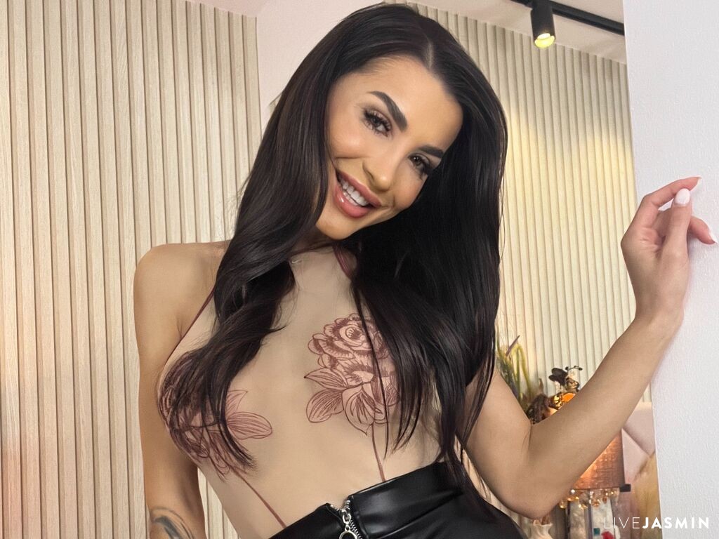 Nude sex cam model CindyCassidy