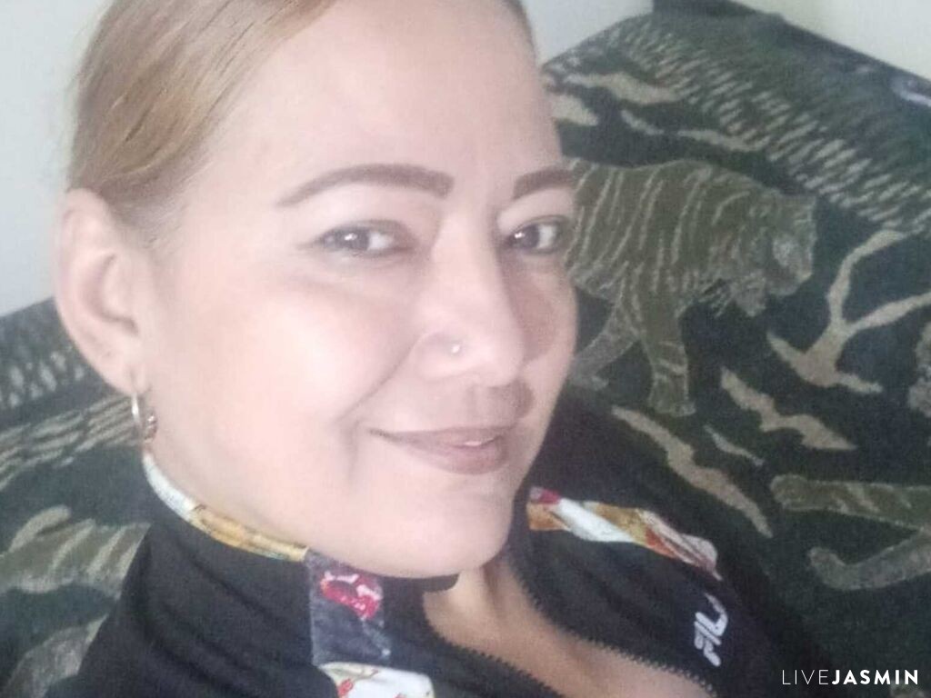 Nude 51 Year Old sex cam model ClauTaylor - XXX Video
