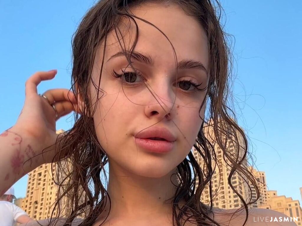 Nude sex cam model EdythCarnley
