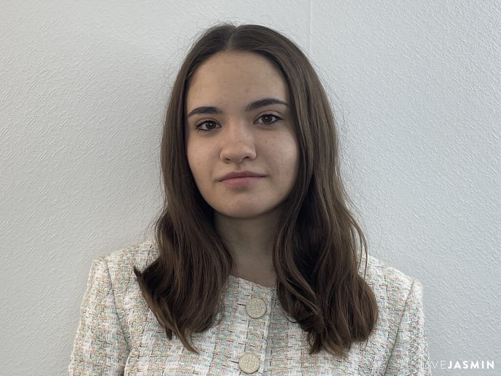 Nude sex cam model ElishaPelini