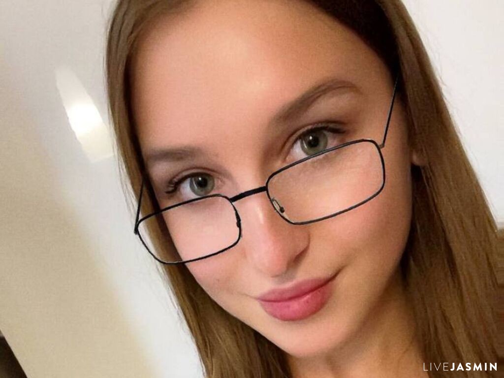 Nude sex cam model FelicaDevey
