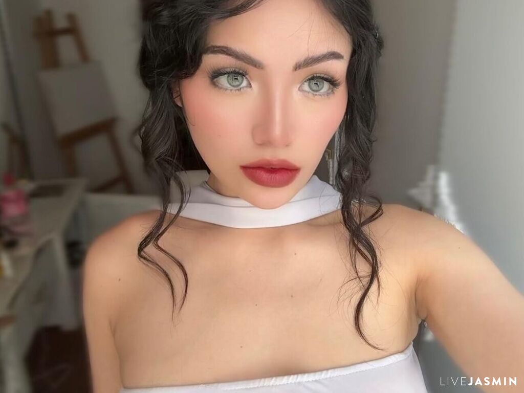 Nude sex cam model GigiArt