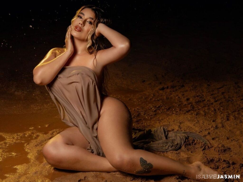 Nude sex cam model IsabellaRosse
