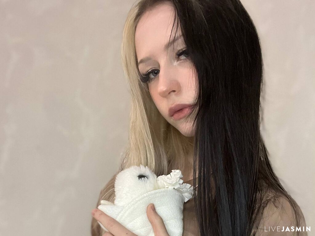 Nude sex cam model JessiaZahri