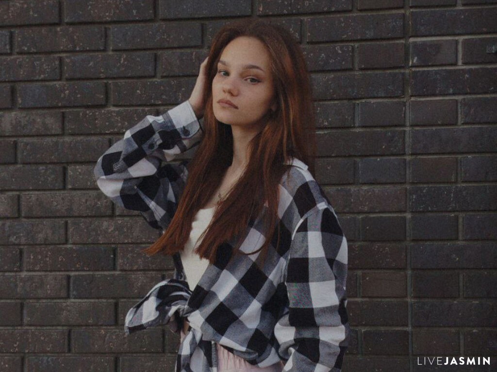 Nude webcam model KaiKiening - Private XXX Chat