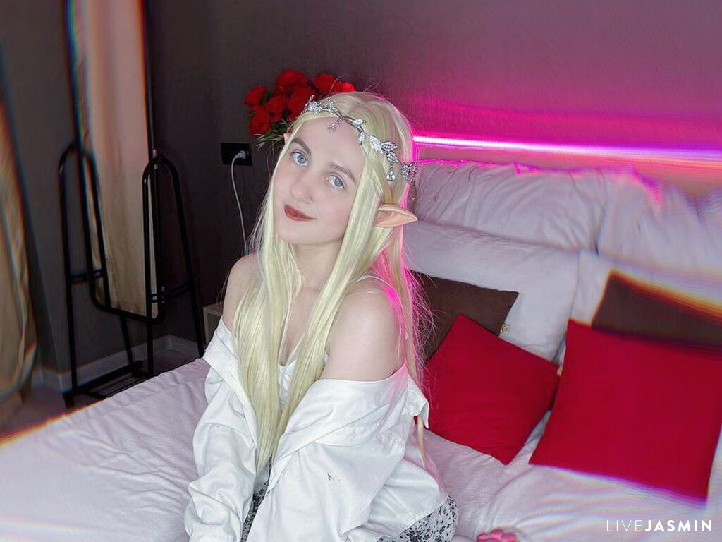 Nude sex cam model KateArtt