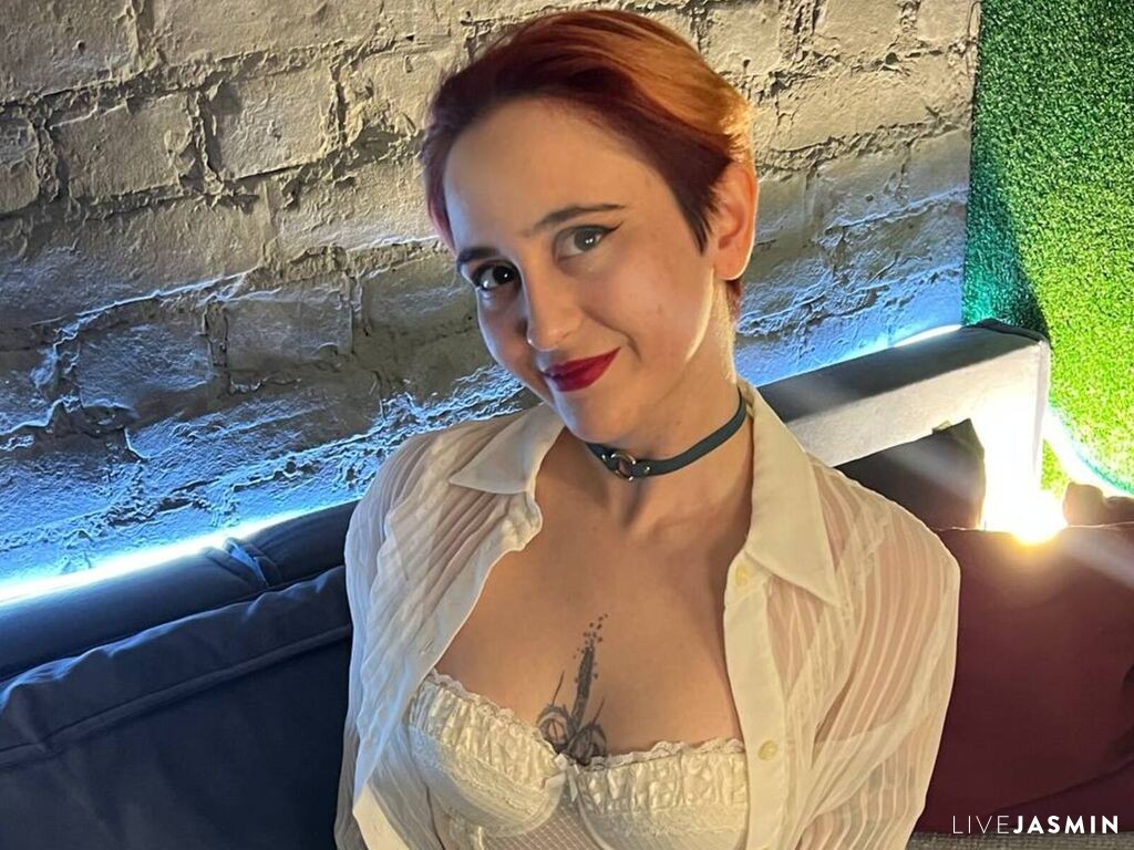 Nude sex cam model KellyPeppers