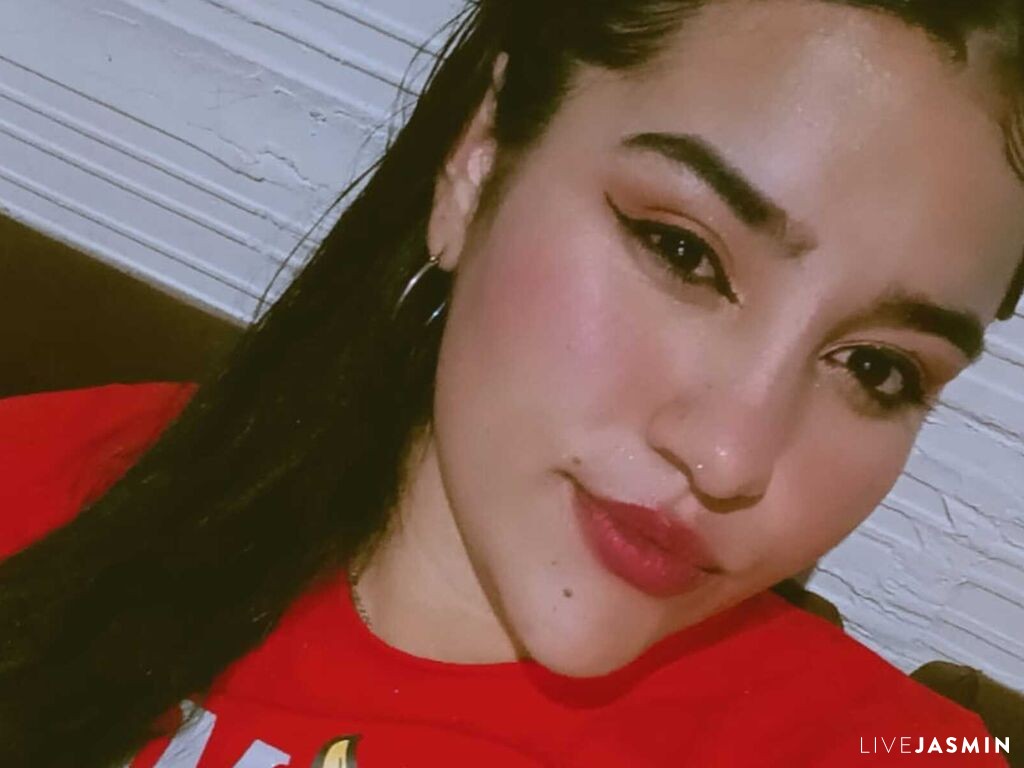 Nude sex cam model LausConnor