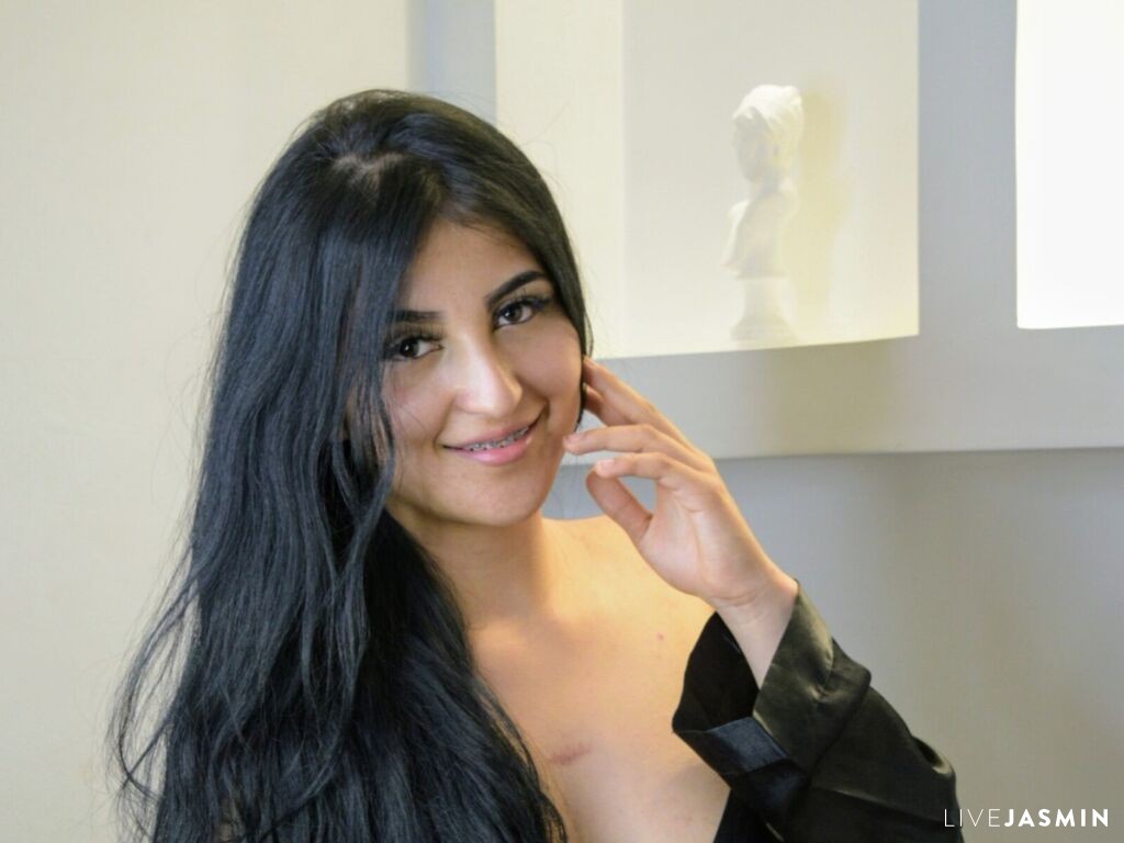 Nude sex cam model LexyDavidson