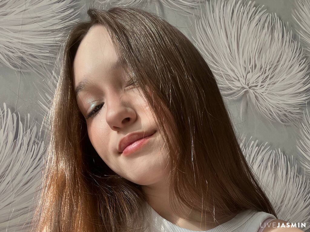 Nude sex cam model LindaMatteson