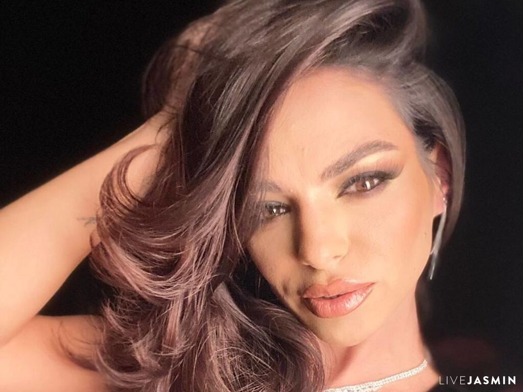 Nude sex cam model Lizzie