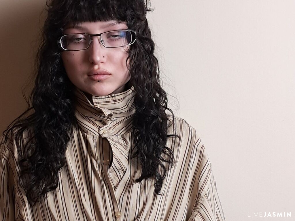 Nude sex cam model LonnieMackaman