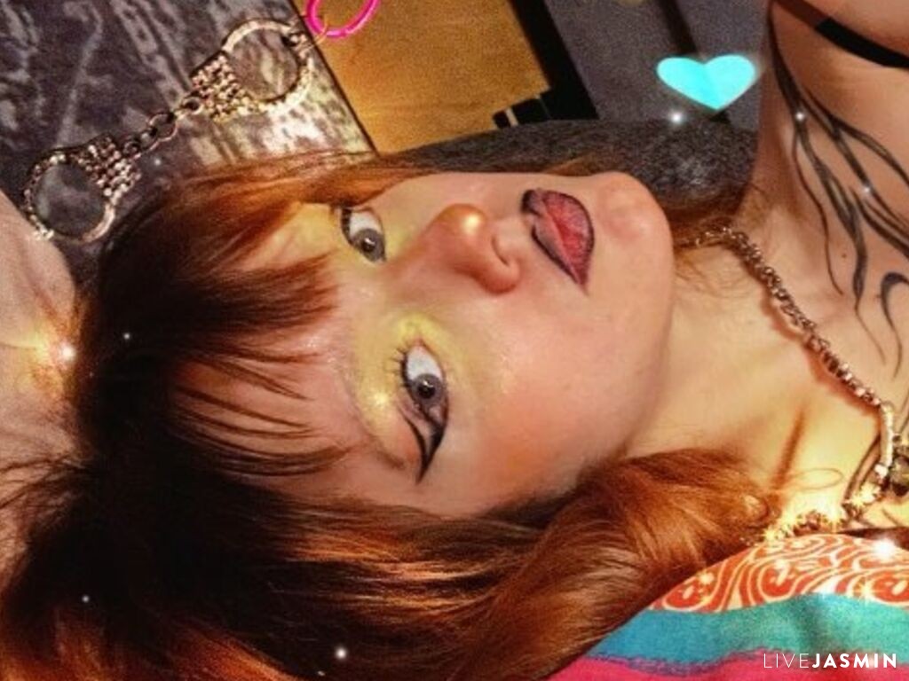 Nude sex cam model LyndseyLindow
