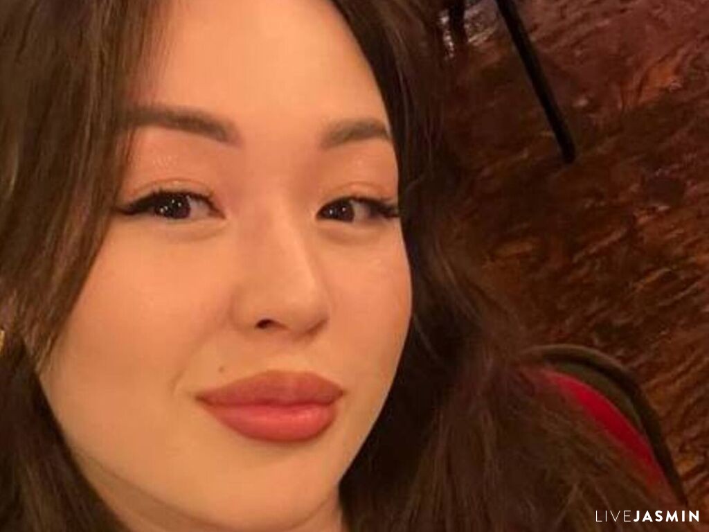 Nude sex cam model MalkaBoccanfuso