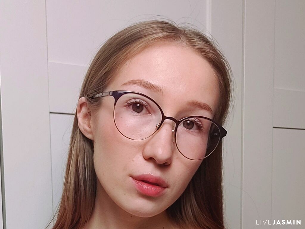 Nude sex cam model MelisaPassow