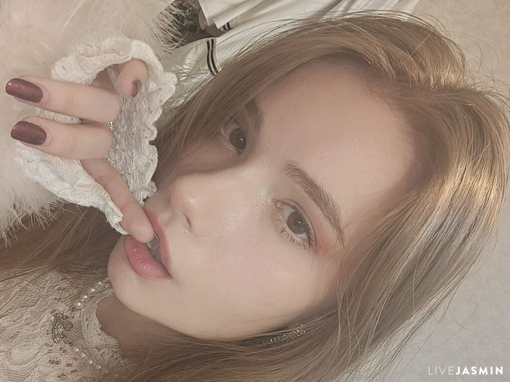 Nude sex cam model NoraFord
