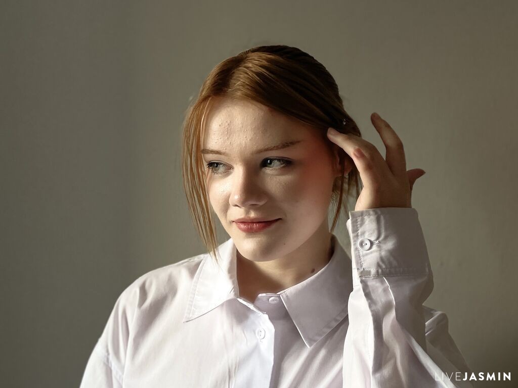 Nude sex cam model PerlaDezern