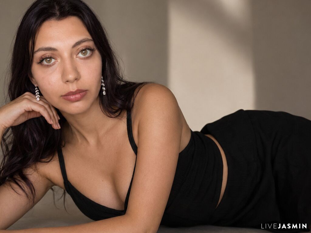 Nude webcam model PortiaEstrem - Private XXX Chat