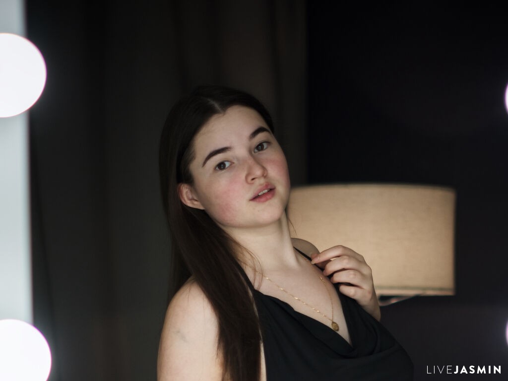Nude sex cam model PrudenceHaimes