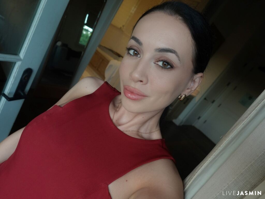 Nude sex cam model RaqueleGrace