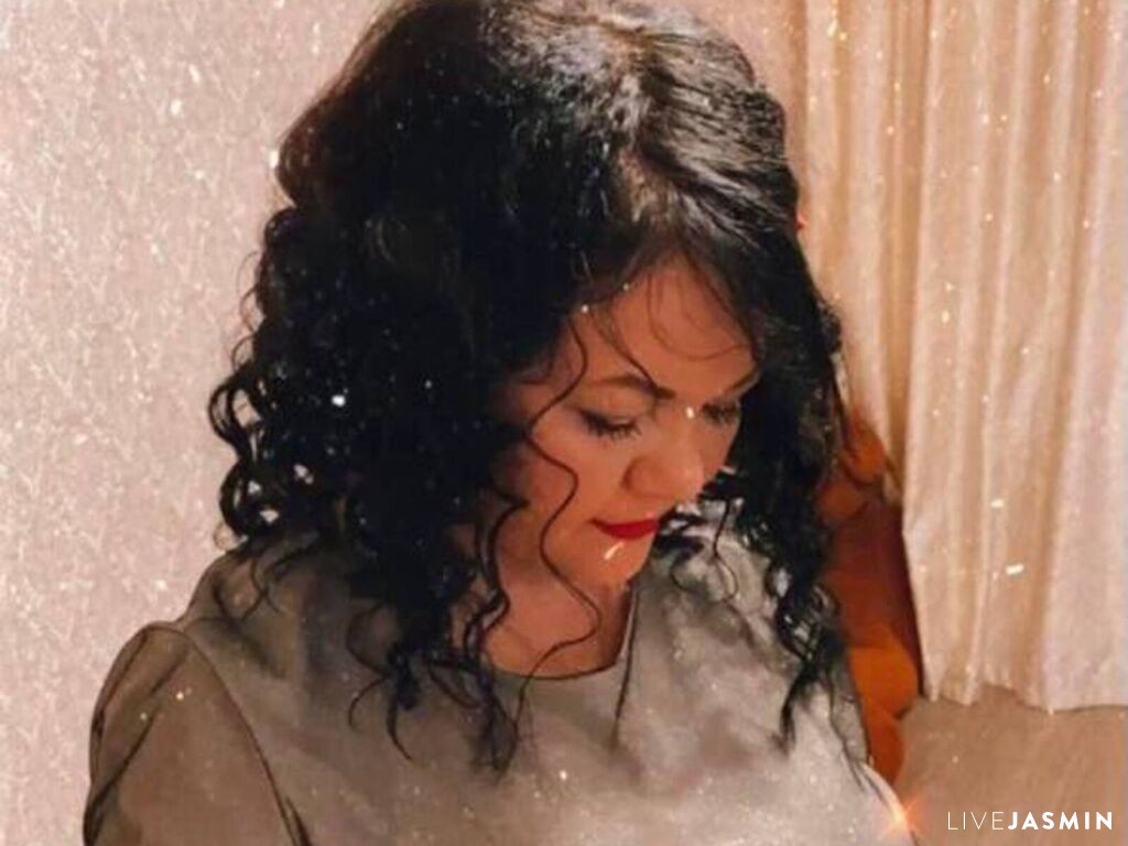 Nude sex cam model SandraJacksen