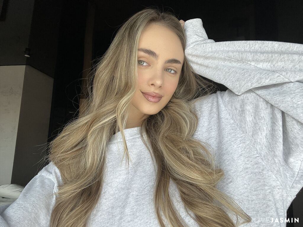 Nude sex cam model SaraLinton