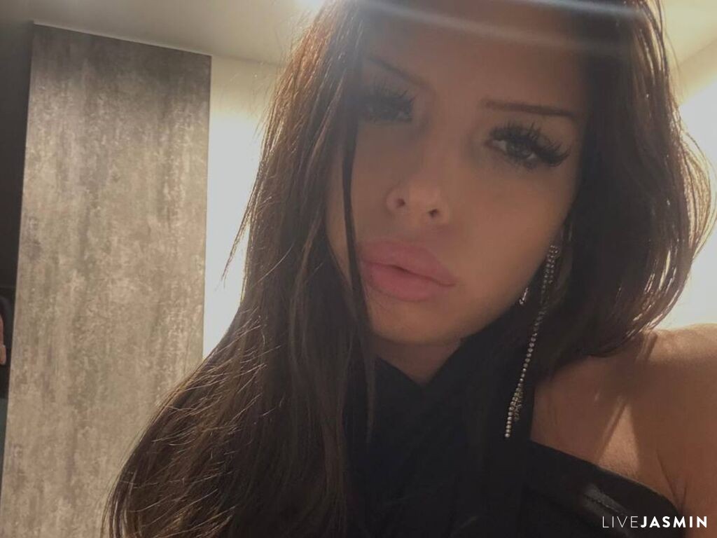 Nude sex cam model SueSpeilman