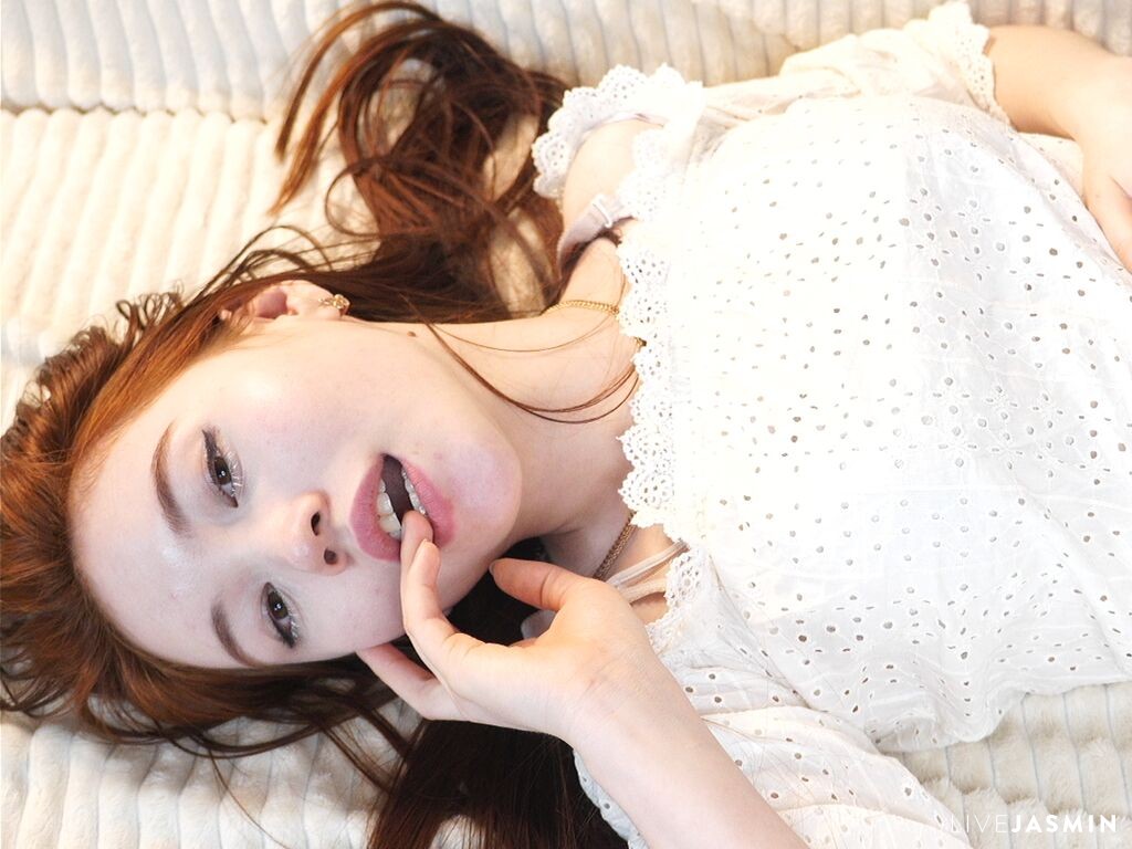 Nude 18 Year Old sex cam model TydaniStaudt - XXX Video