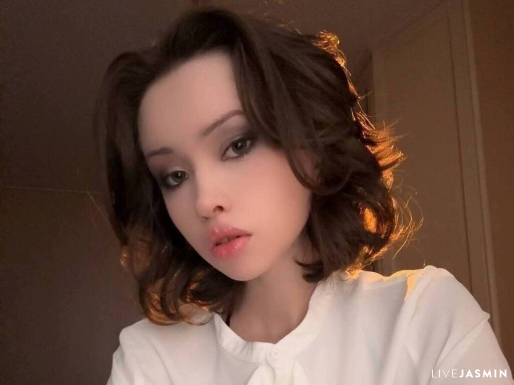 Nude sex cam model WillenaShake