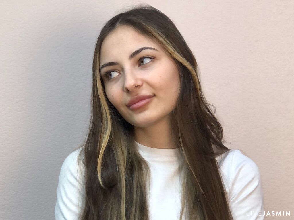 Nude sex cam model ZanaBaerman